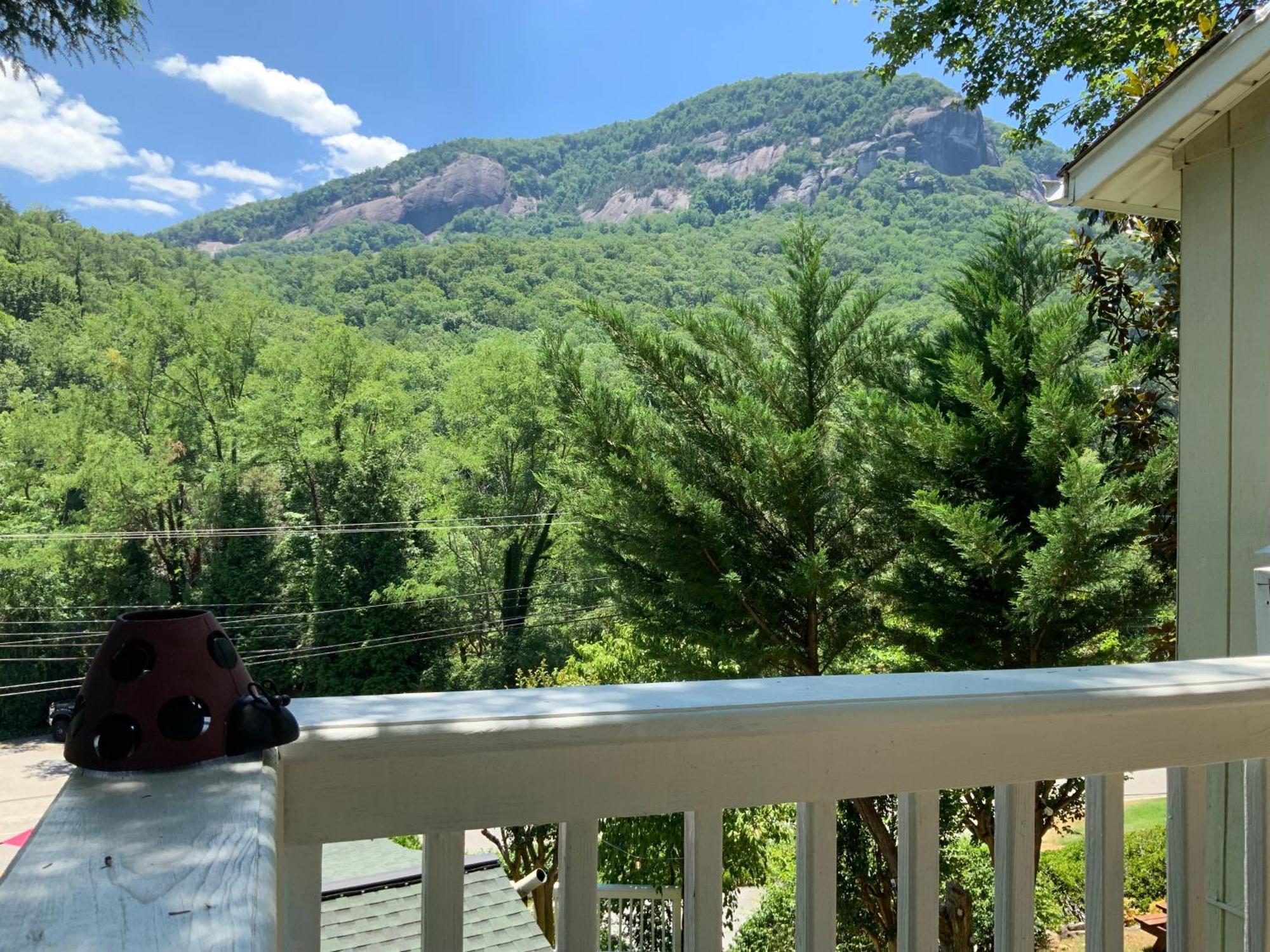 The Chimney Rock Inn & Cottages Buitenkant foto