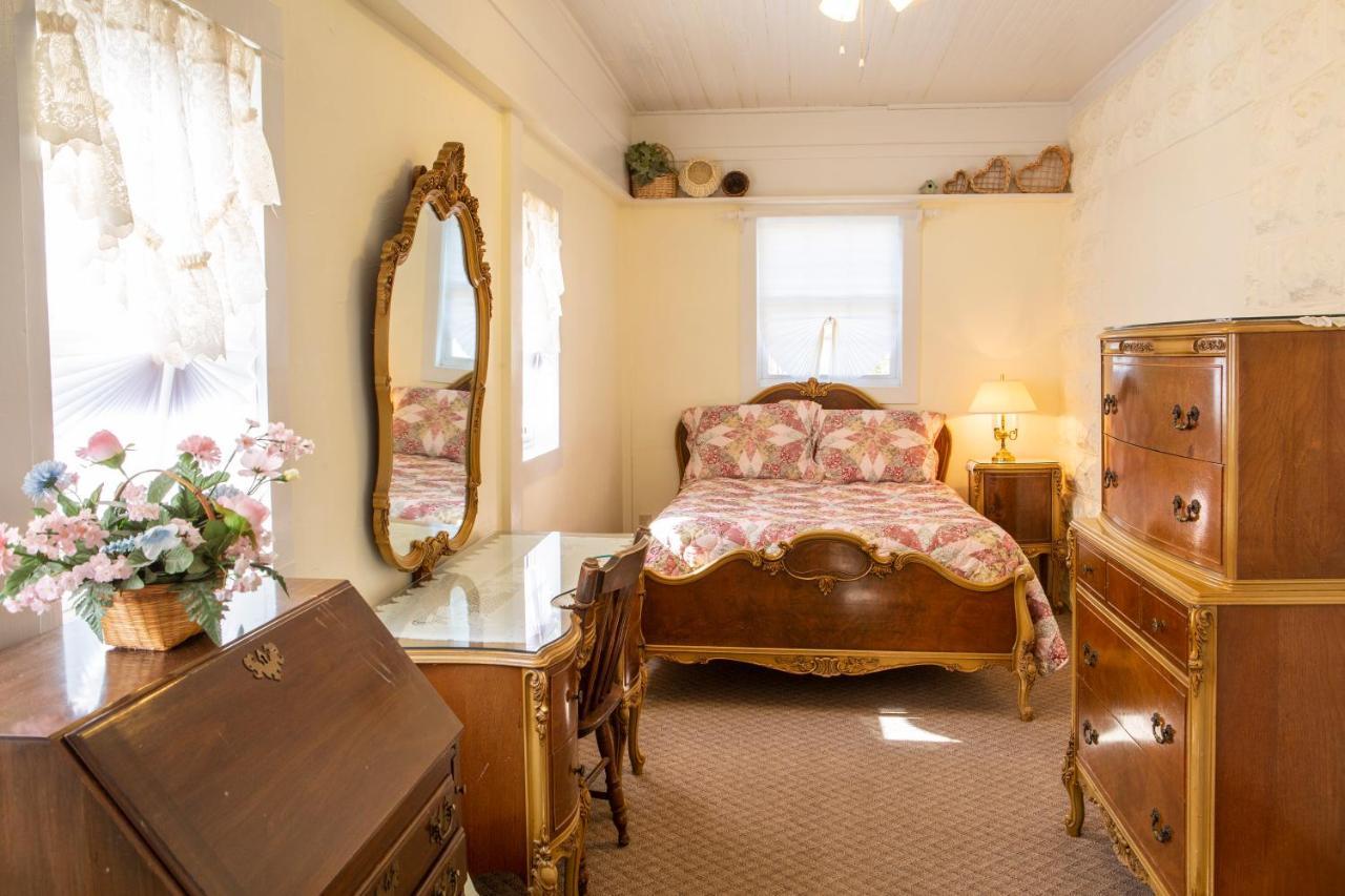 The Chimney Rock Inn & Cottages Buitenkant foto