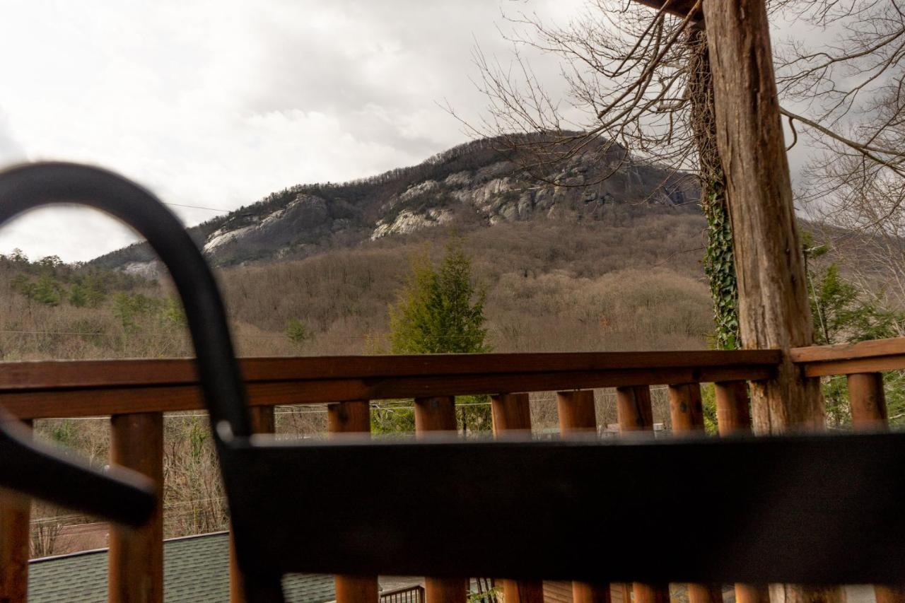 The Chimney Rock Inn & Cottages Buitenkant foto