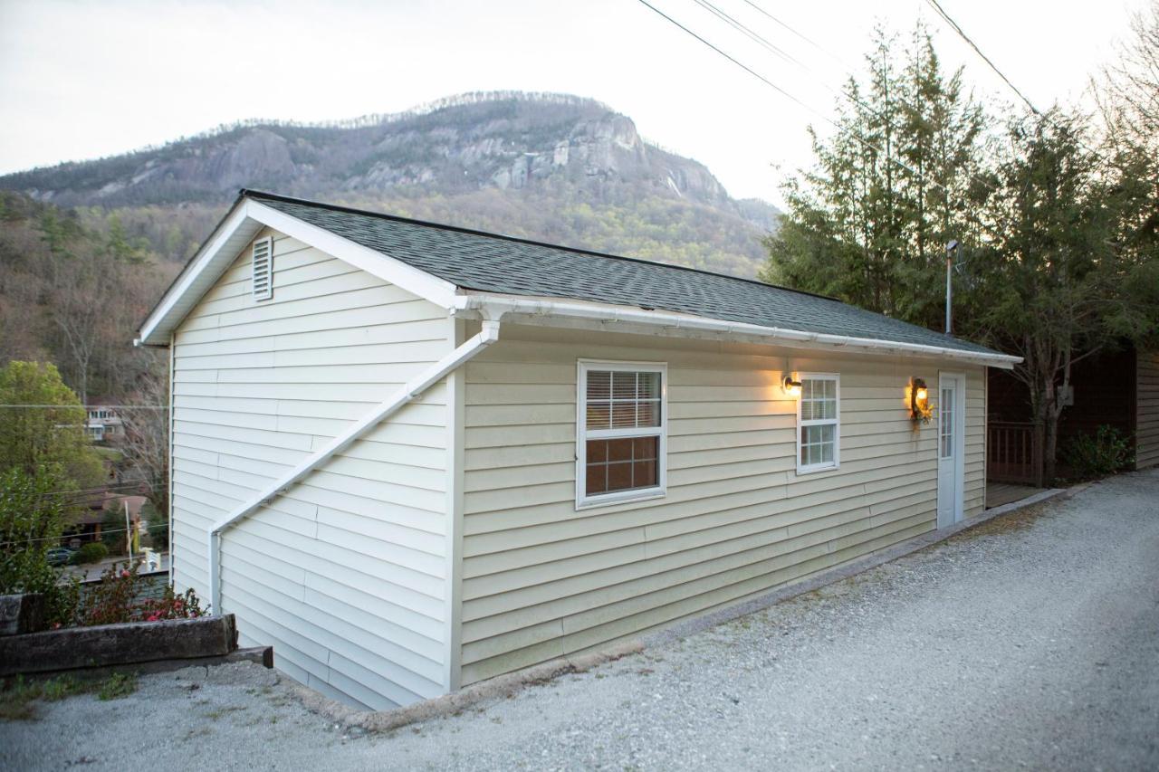 The Chimney Rock Inn & Cottages Buitenkant foto
