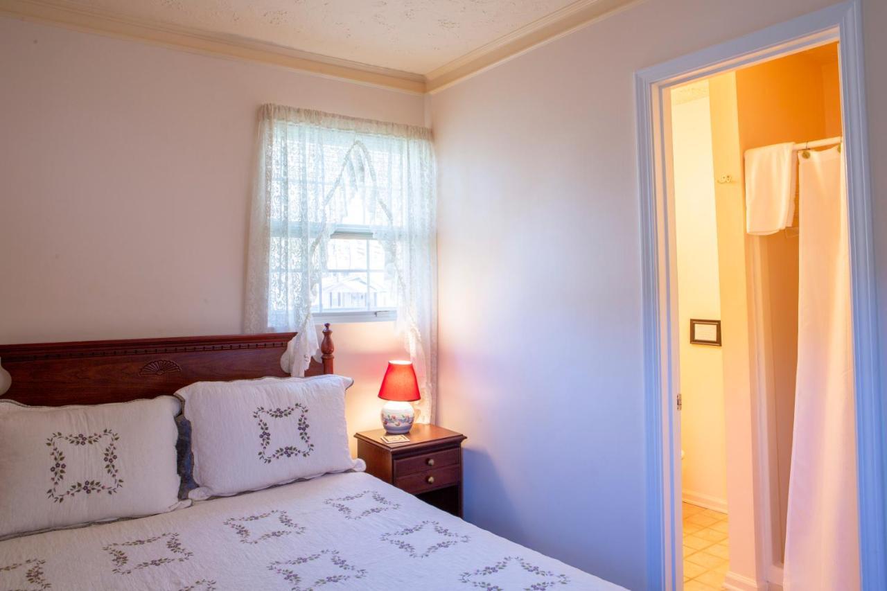 The Chimney Rock Inn & Cottages Buitenkant foto